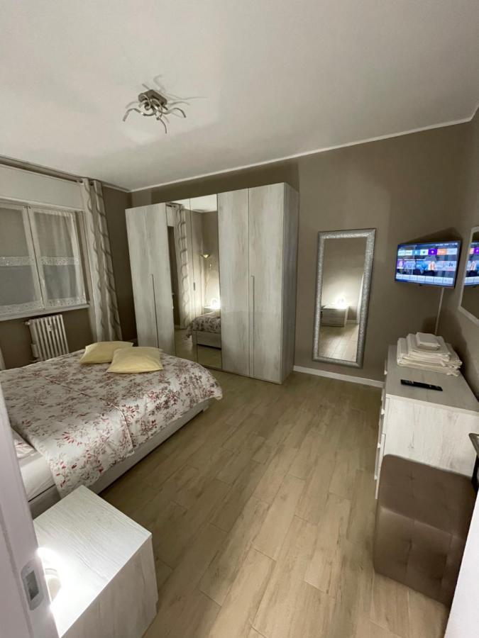 דירות רוצאנו Casa Iris מראה חיצוני תמונה