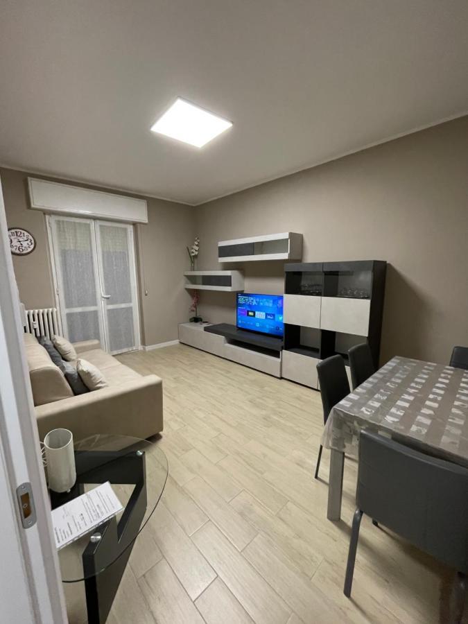 דירות רוצאנו Casa Iris מראה חיצוני תמונה