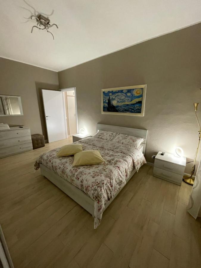 דירות רוצאנו Casa Iris מראה חיצוני תמונה