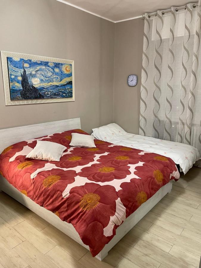 דירות רוצאנו Casa Iris מראה חיצוני תמונה